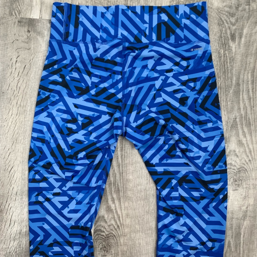 Champion Performance Capris - Picture 2 of 15